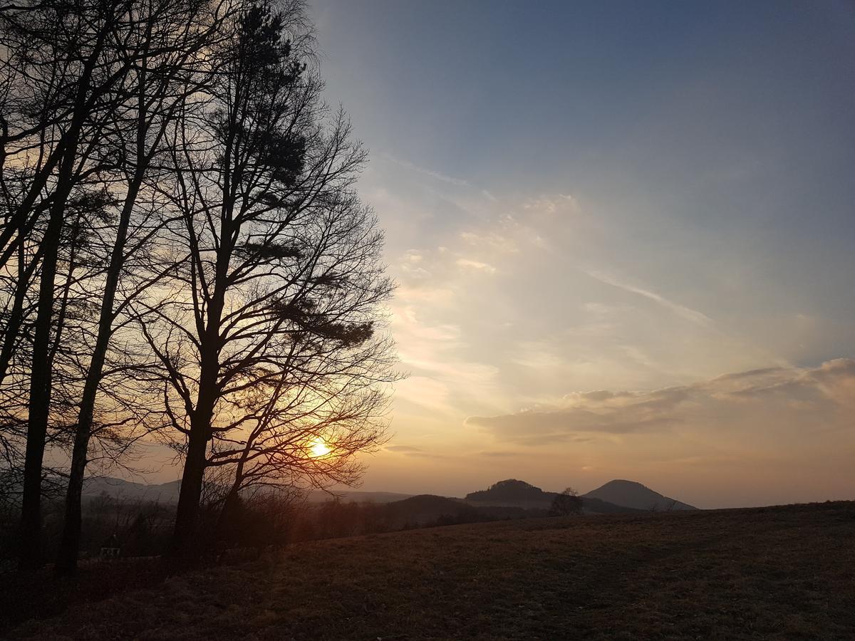 Vila Na Skalce Ceska Kamenice Exterior foto