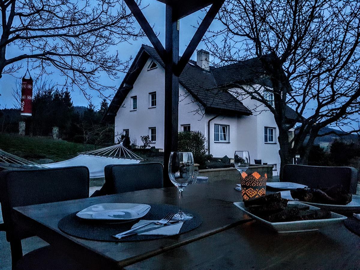 Vila Na Skalce Ceska Kamenice Exterior foto