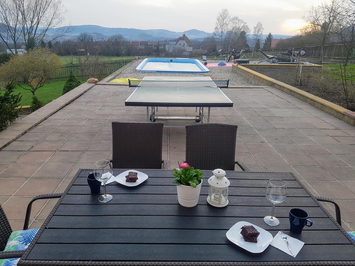 Vila Na Skalce Ceska Kamenice Exterior foto